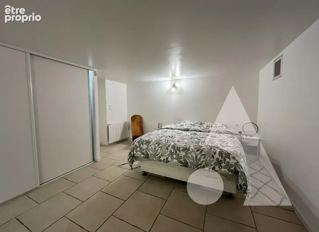 Maison Secteur Grandfresnoy 5 pièce(s) 203 m2 - photo 14