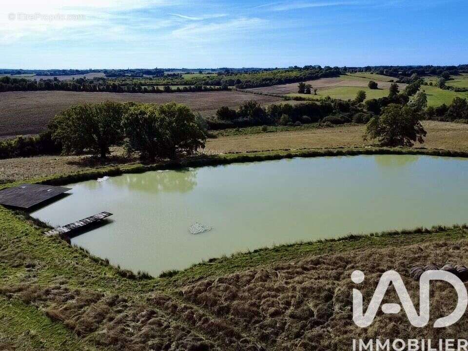 Photo 2 - Maison à ARCOMPS
