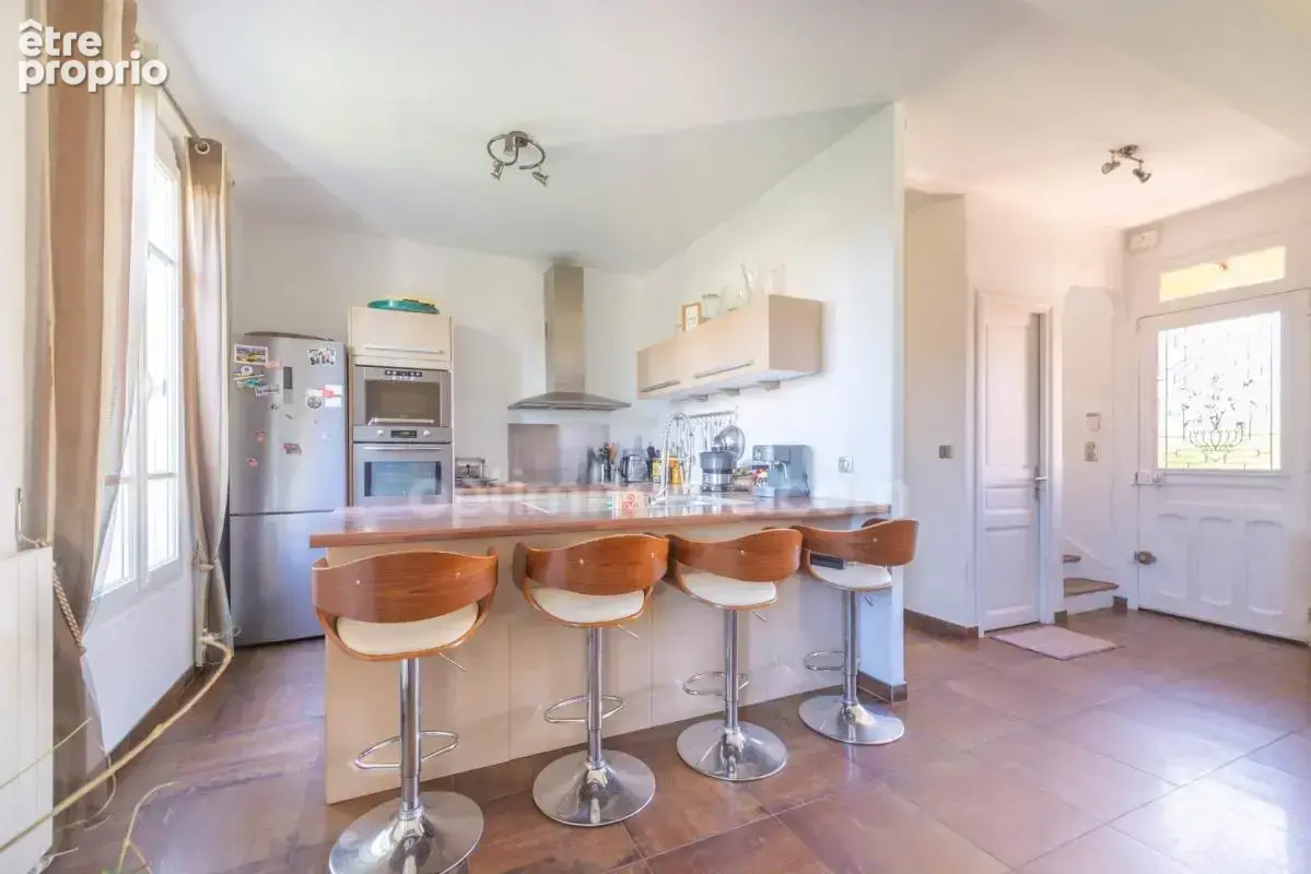 Sartrouville (78500) - maison familiale - 4 chambres - jardin - rer sartrouville - photo 4