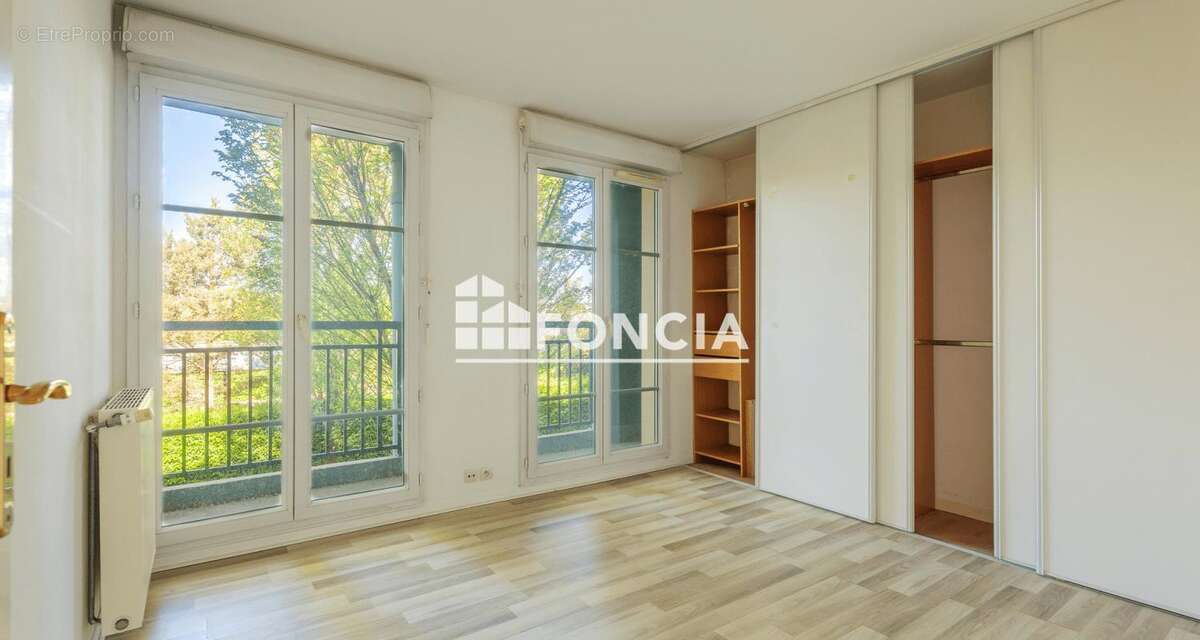 Appartement à SERRIS