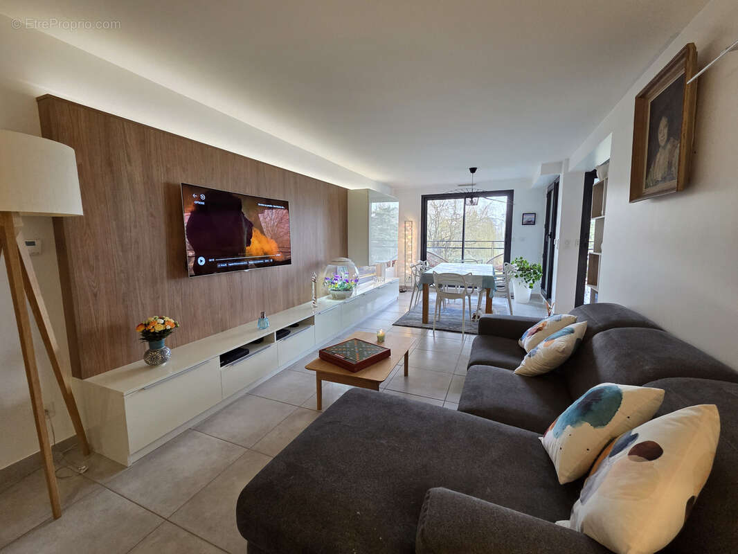 Appartement à BELLERIVE-SUR-ALLIER