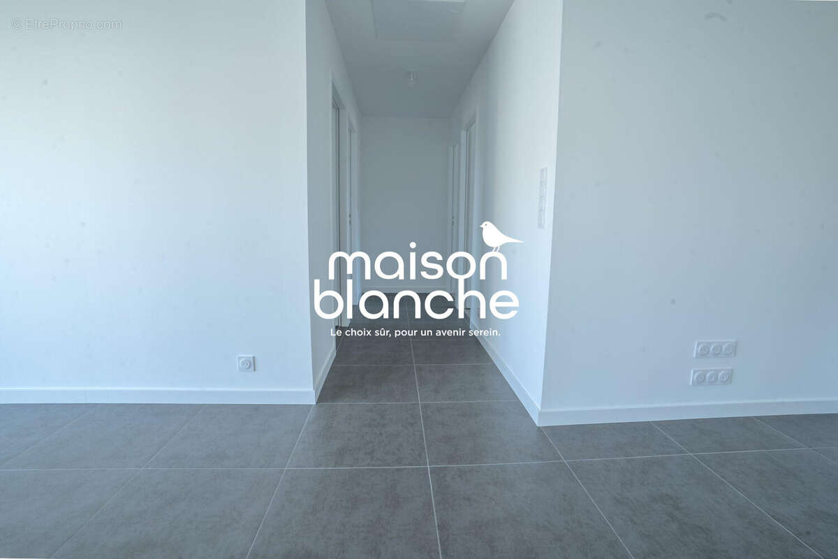 Maison à ANGLES