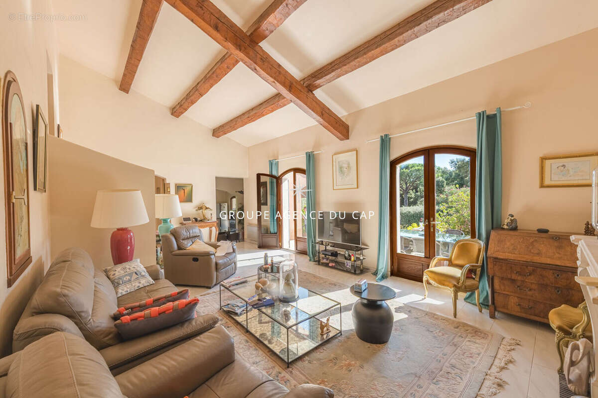 Maison à SAINT-RAPHAEL