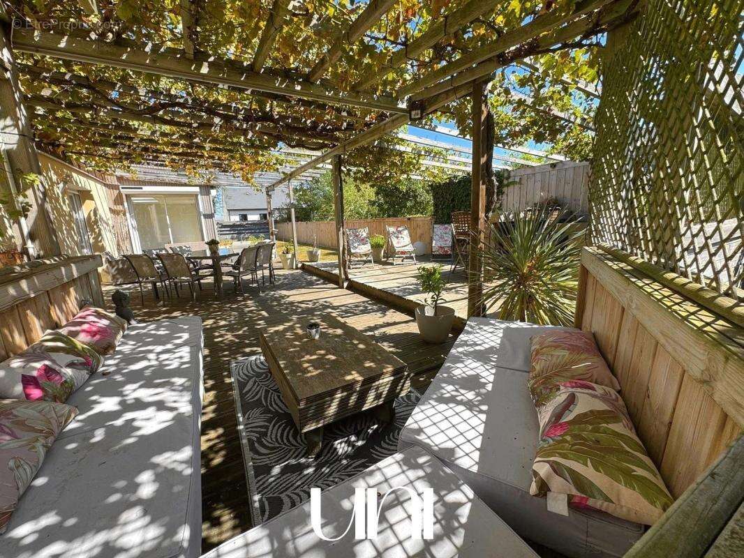 Maison à BLAINVILLE-SUR-ORNE