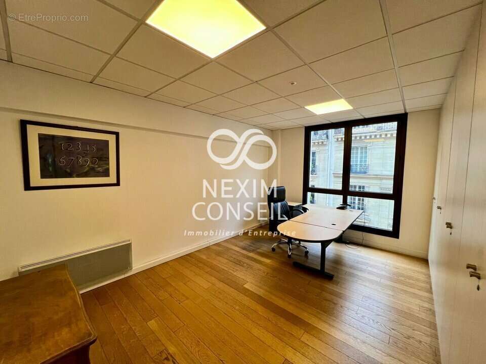 Commerce à LEVALLOIS-PERRET