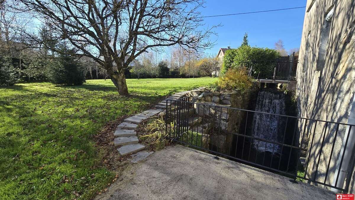 Maison à SAINT-NABORD