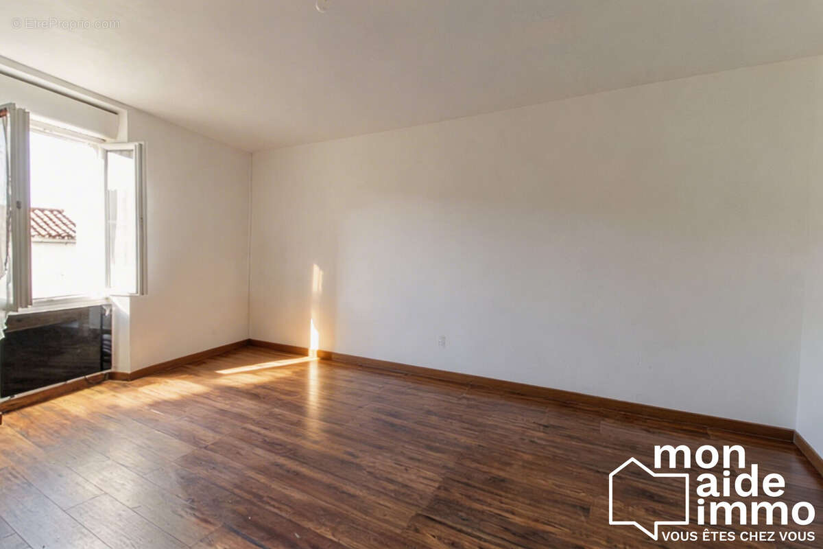 Maison à CIRE-D'AUNIS