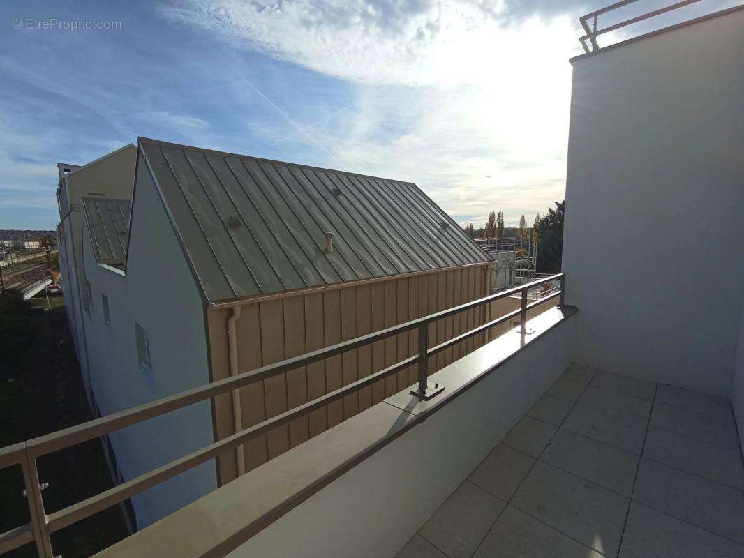 Appartement à VILLENEUVE-SAINT-GEORGES