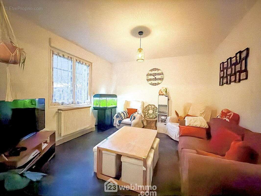 Maison à THIERVILLE-SUR-MEUSE