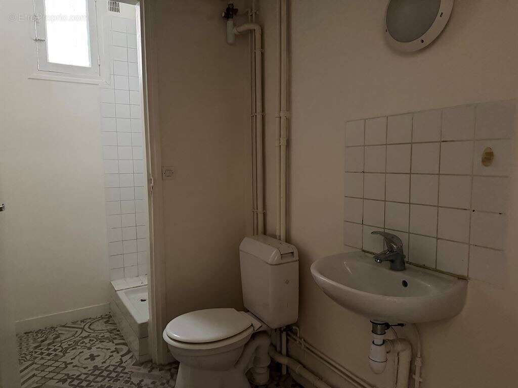 Appartement à PARIS-20E
