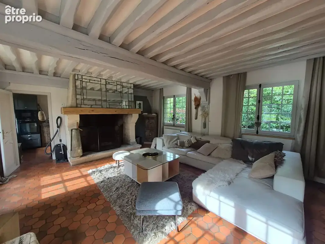 Propriété à vendre  La Rivière-Saint-Sauveur  100 m²  4 chambres  Parc de 7 000 m² - photo 8