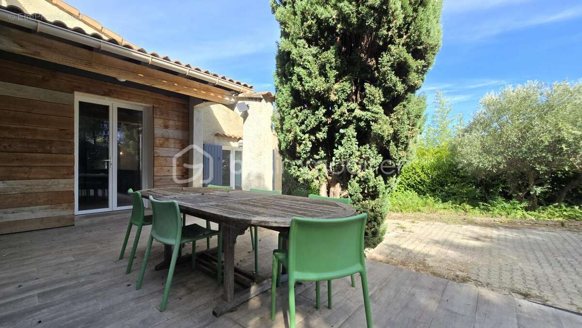 Maison à BAGNOLS-SUR-CEZE