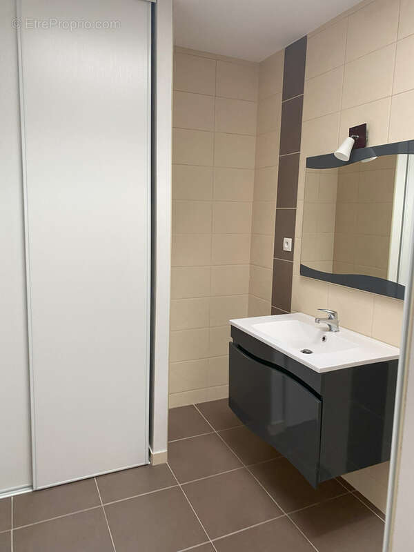 Appartement à SAINT-JEAN-DE-VERGES