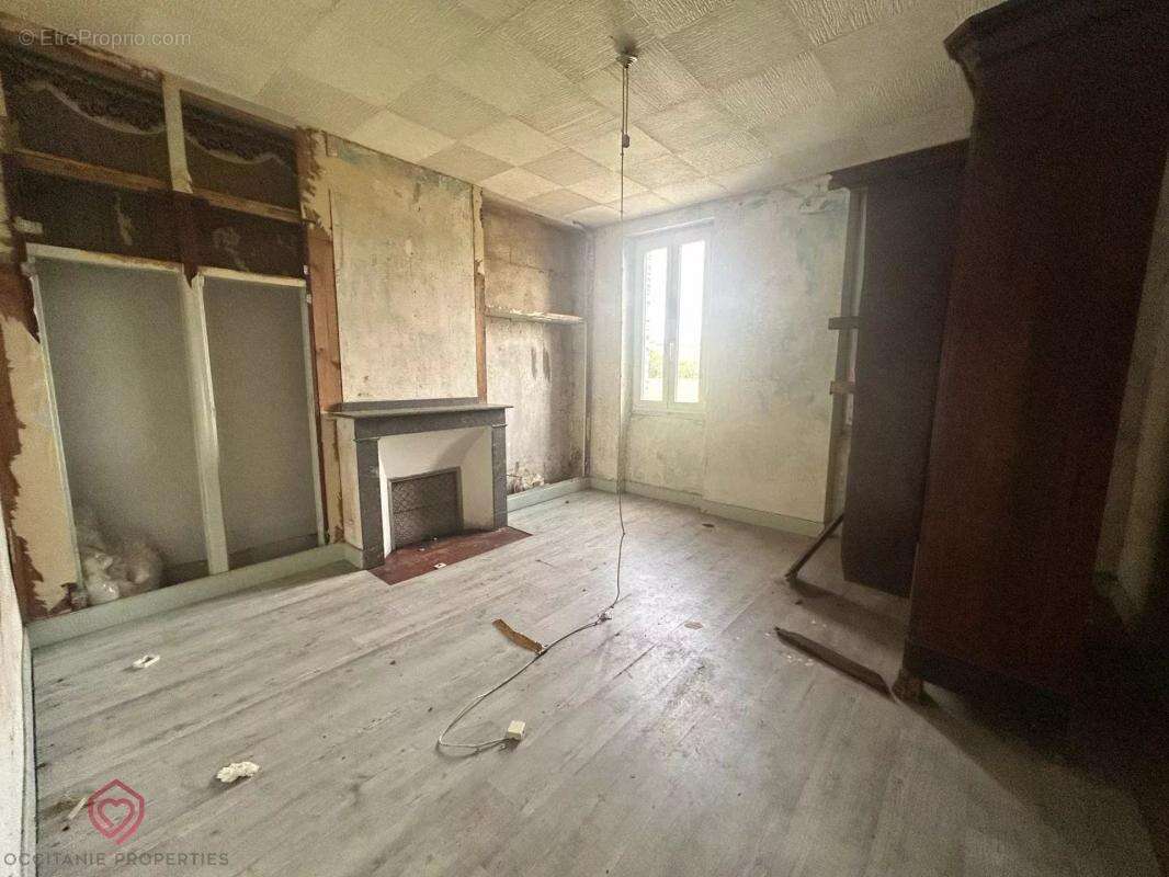 Maison à LEZAT-SUR-LEZE