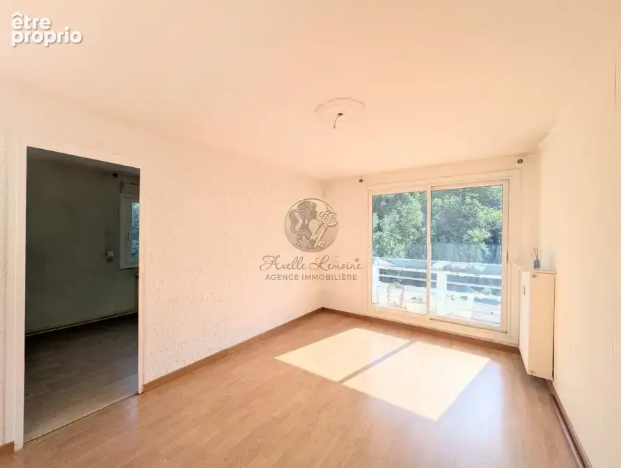 Appartement T3 dernier étage avec vue dégagée - photo 3