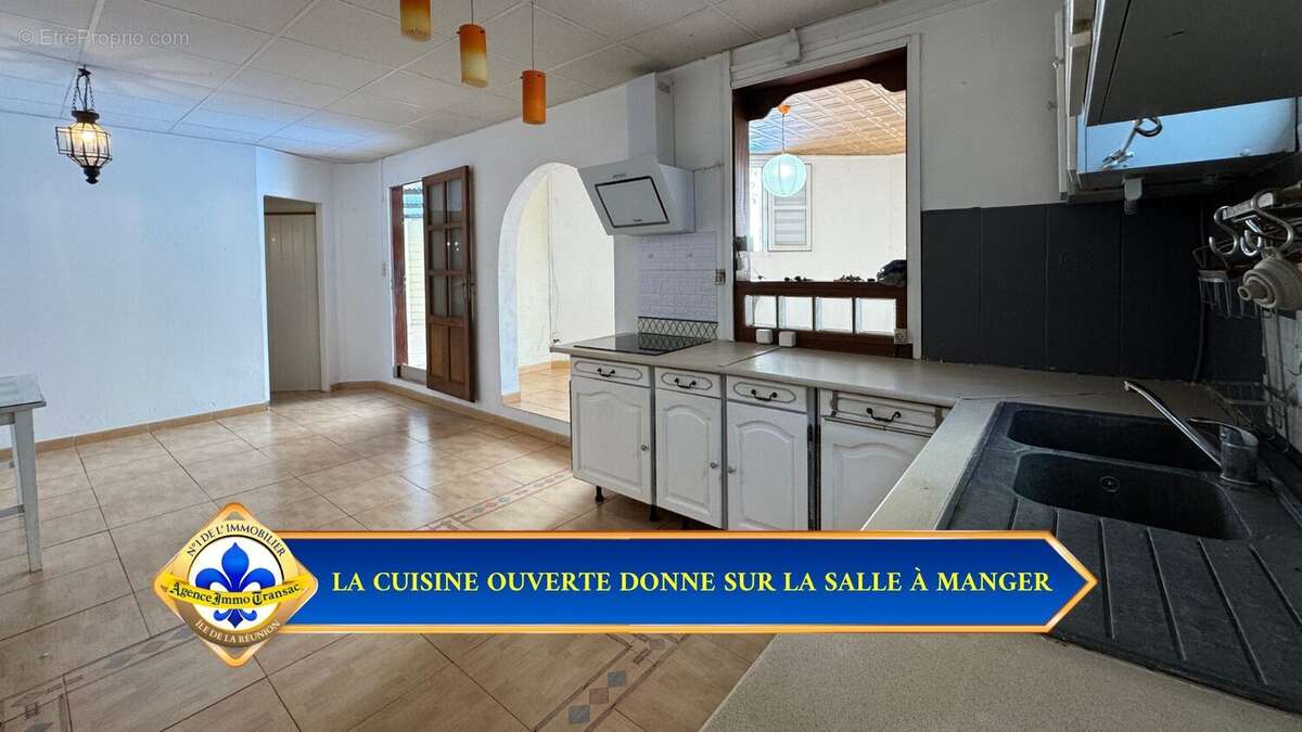 Maison à SAINT-DENIS