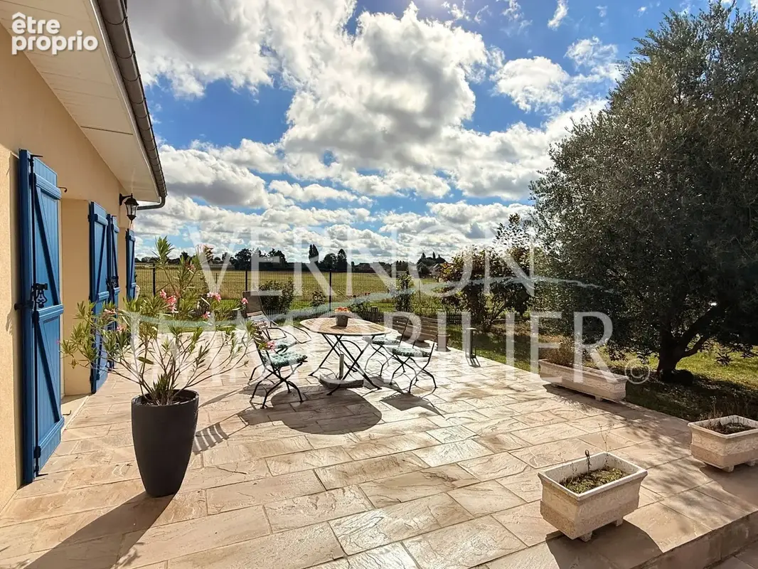 Maison 6 pièces 207 m² à vendre à Vernon (27200) - photo 4