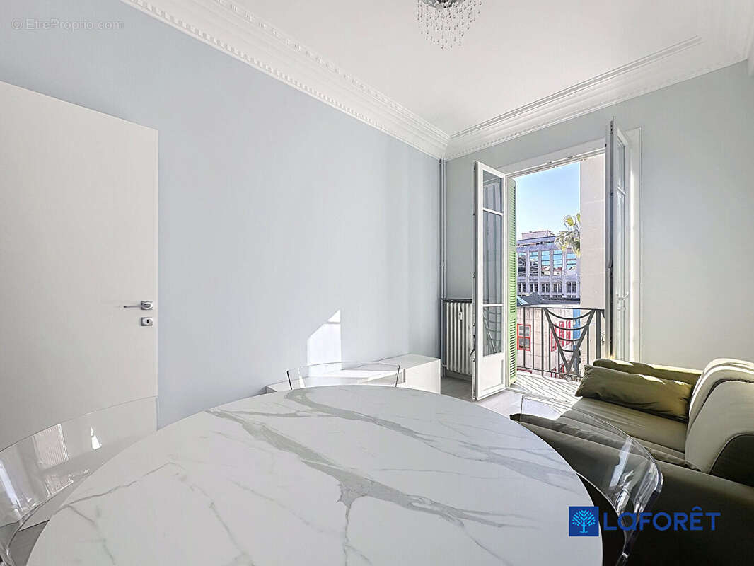 Appartement à NICE
