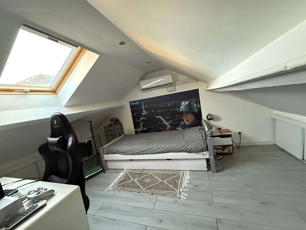 Maison à SARTROUVILLE