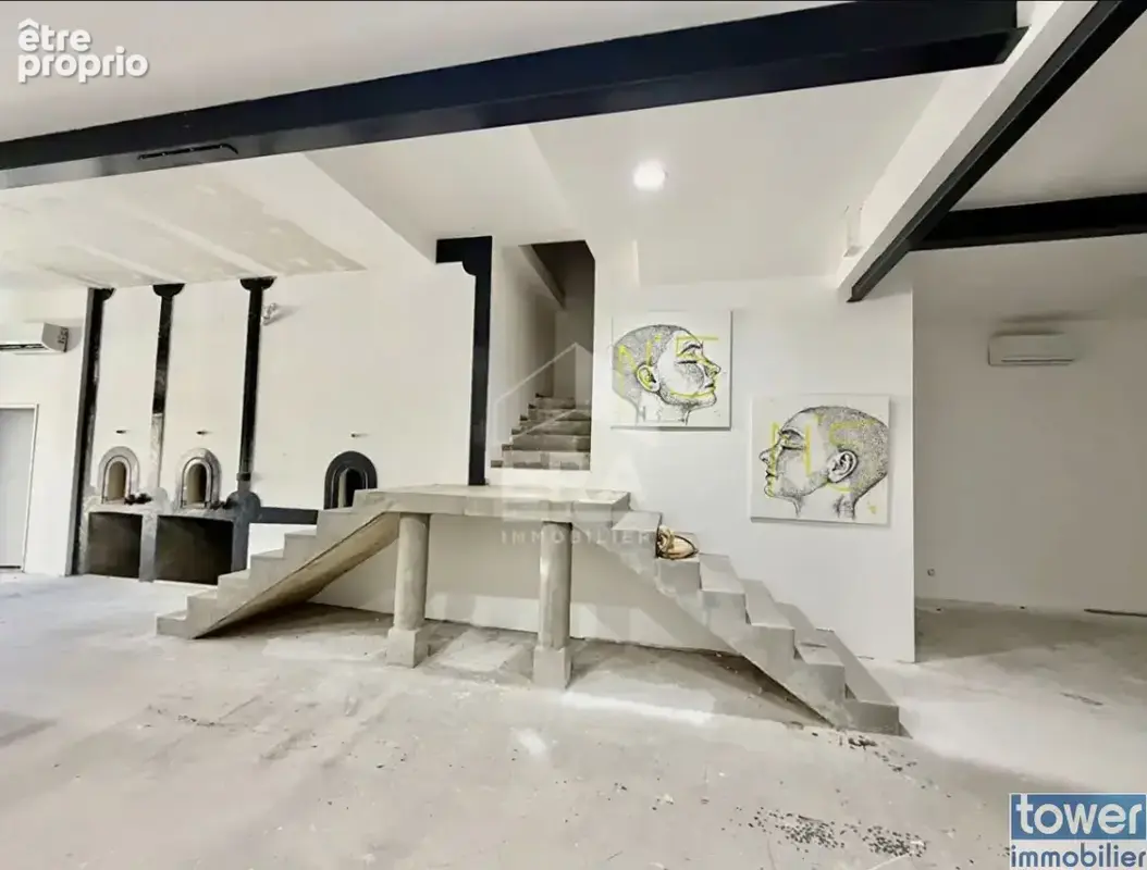 Maison de village 240 m2 piscine et grange attenante - photo 4