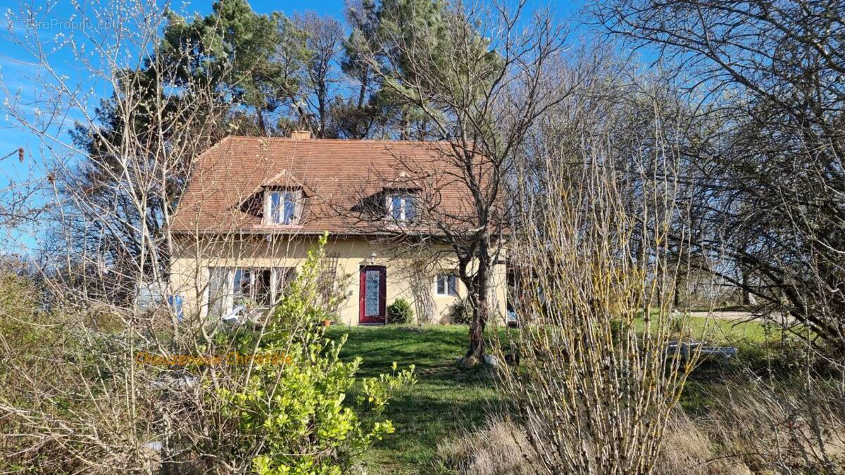Maison à SERGEAC