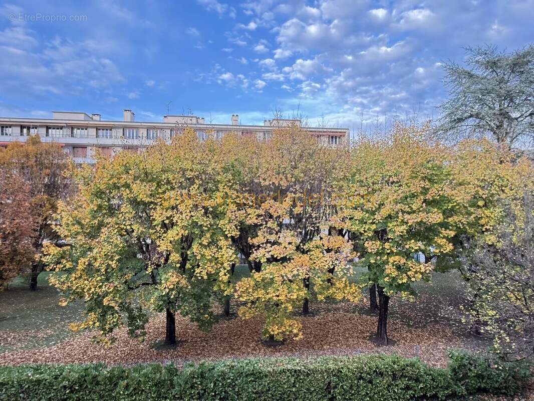 Appartement à CALUIRE-ET-CUIRE