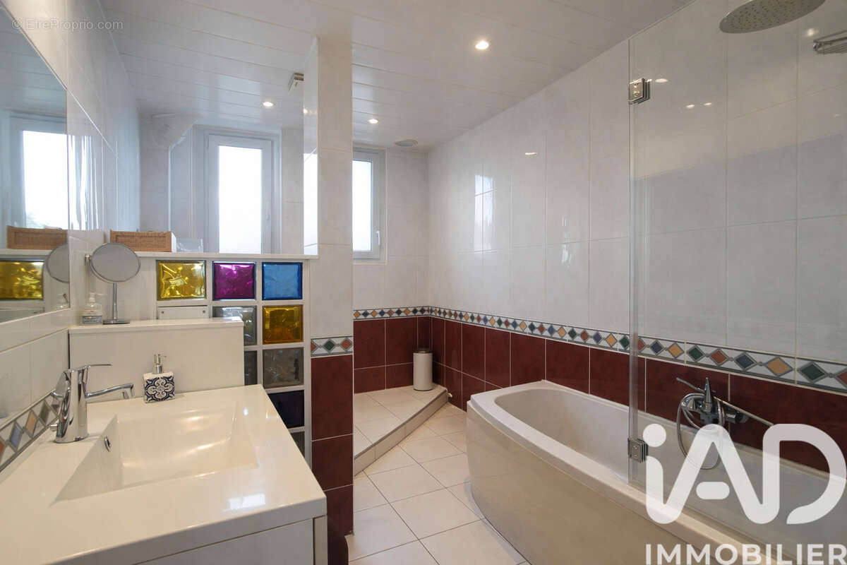 Photo 8 - Appartement à BRY-SUR-MARNE