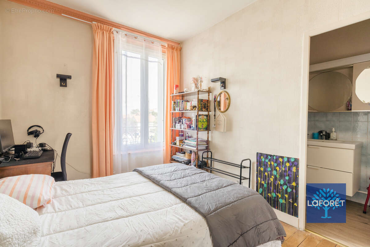 Maison à LES PAVILLONS-SOUS-BOIS