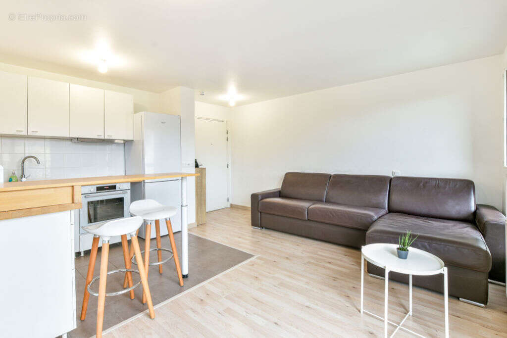 Appartement à BRIE-COMTE-ROBERT
