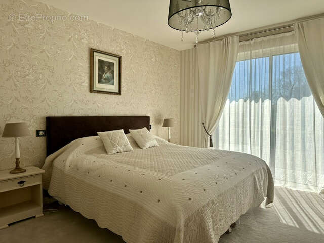 Maison à NEUFCHATEL-EN-BRAY