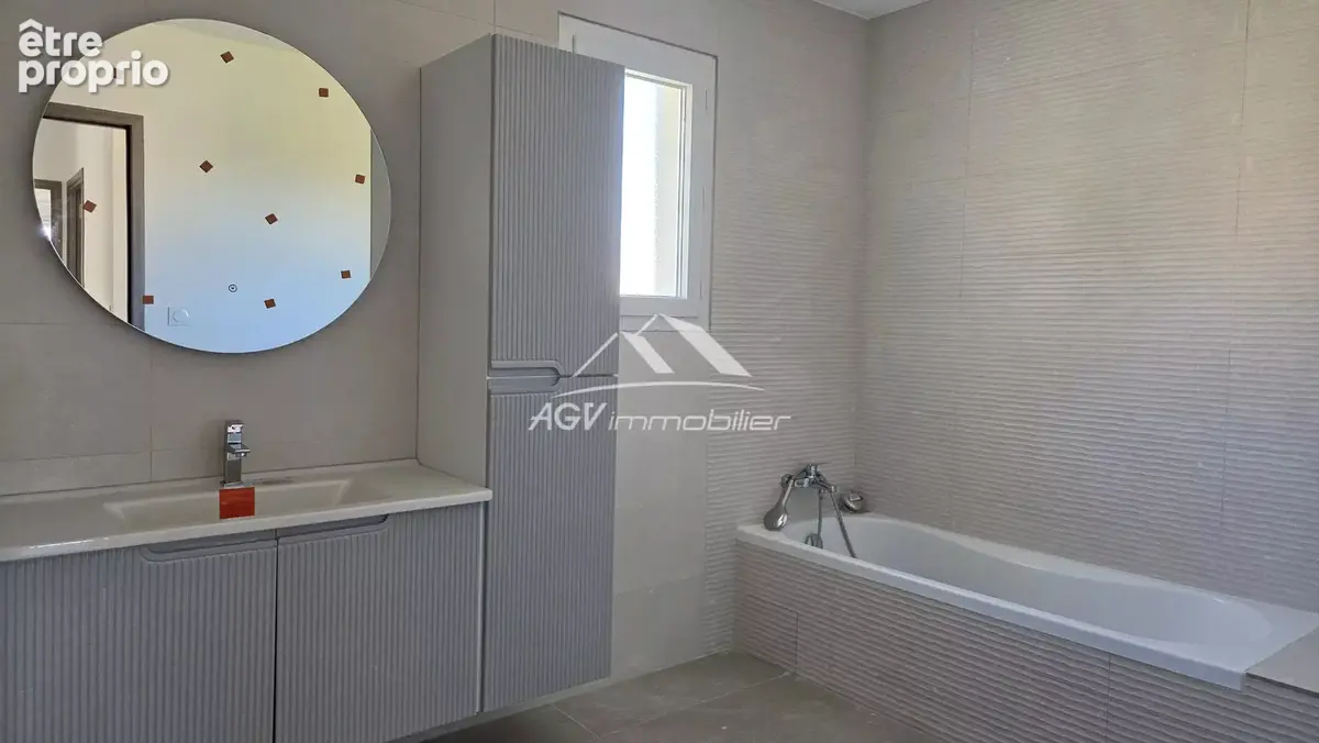 Centre ville, villa contemporaine, 4 chambres, piscine - photo 6