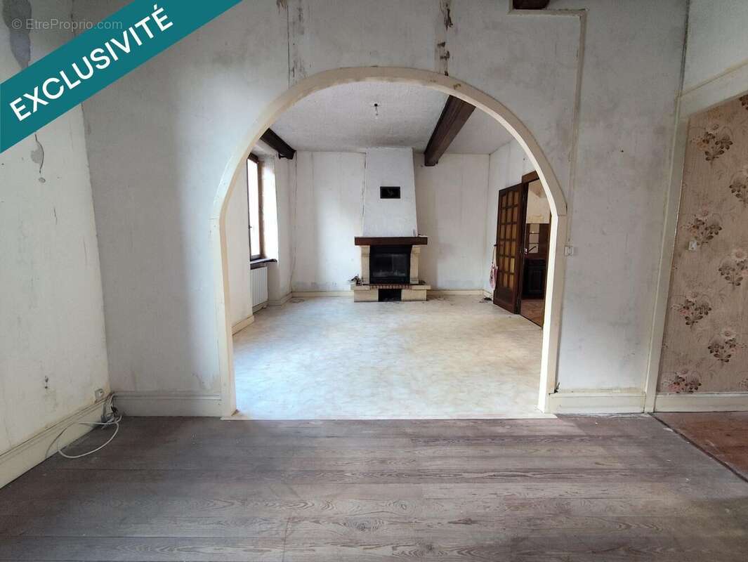 Photo 6 - Maison à SOUCIEU-EN-JARREST