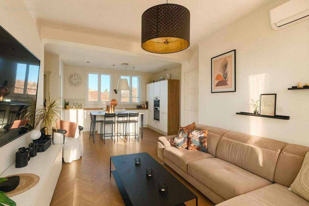 Photo 3 - Appartement à FREJUS