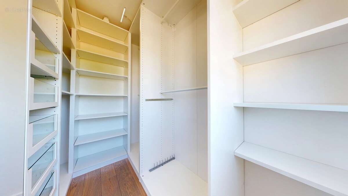 Appartement à LE RAINCY