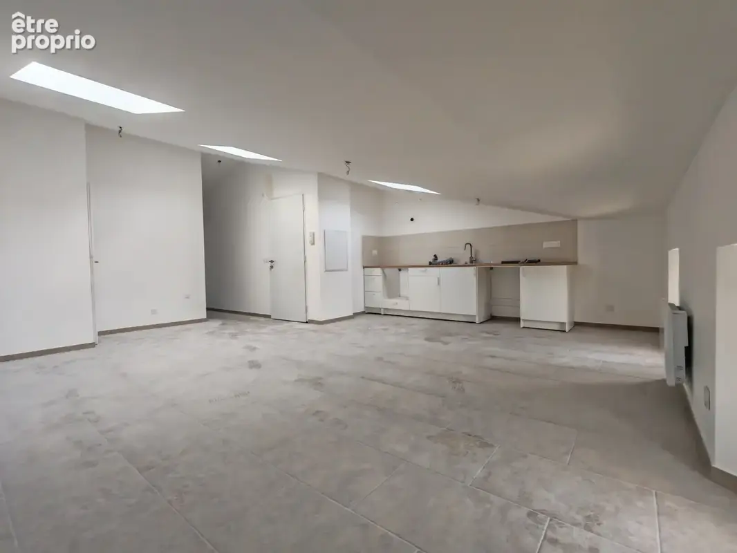 À vendre   Appartement T3 rénové à neuf à Camps-la-Source - photo 2