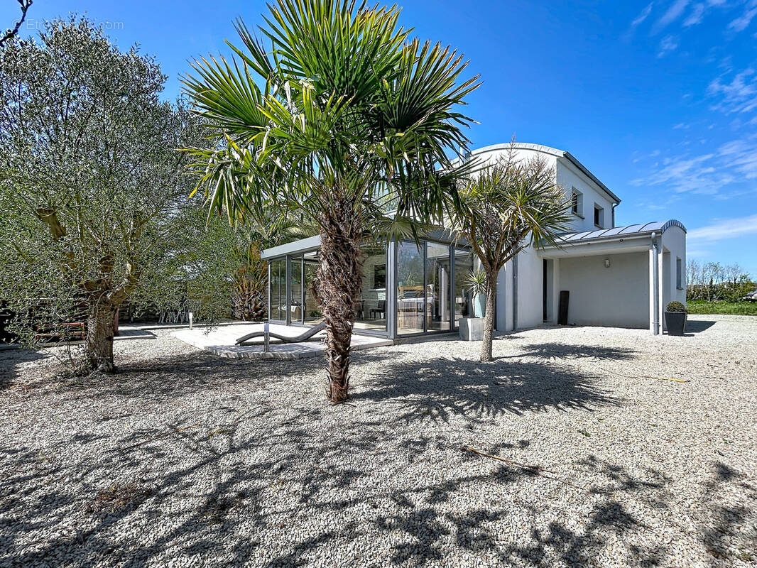 Maison à GOUVILLE-SUR-MER