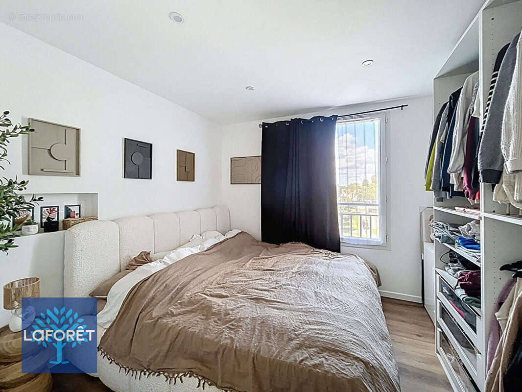 Appartement à NANDY