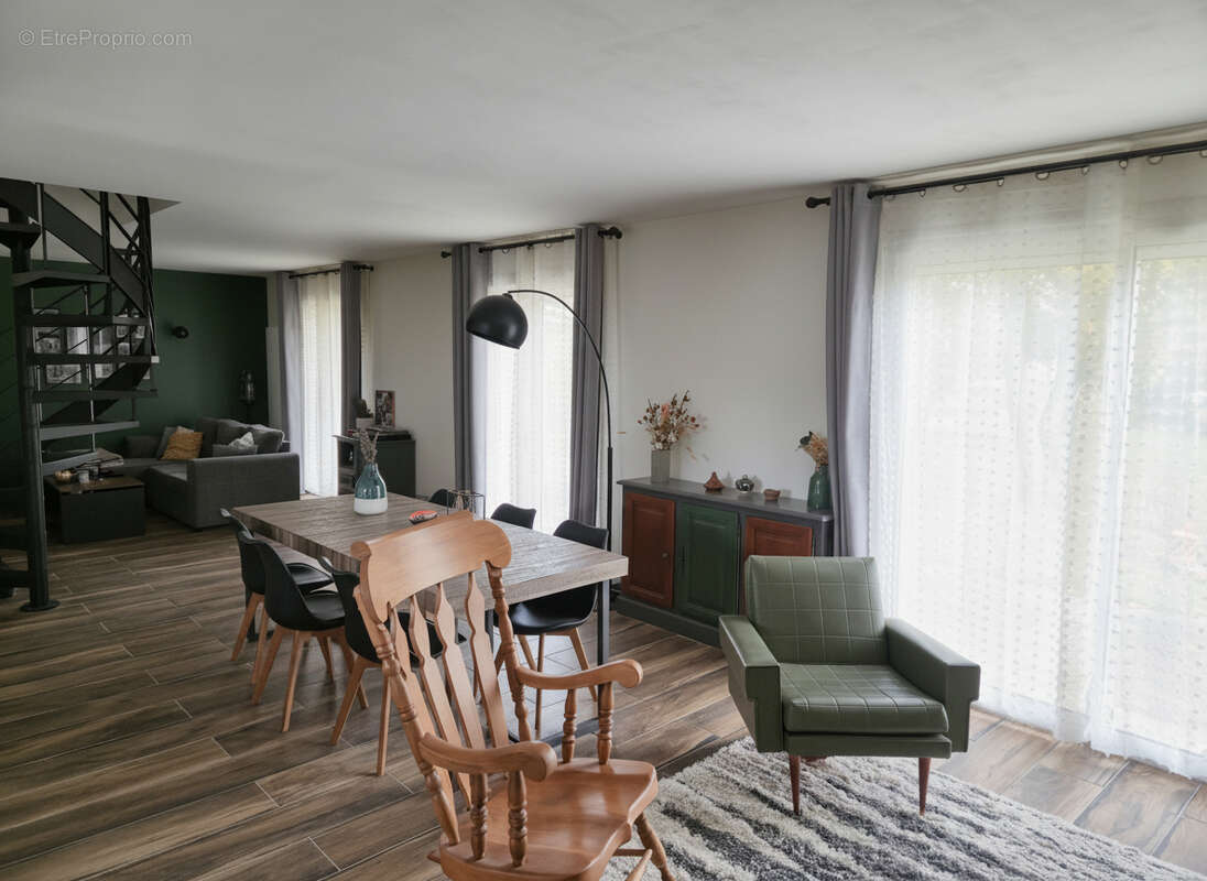 Maison à SAINT-MARTIN-LE-BEAU