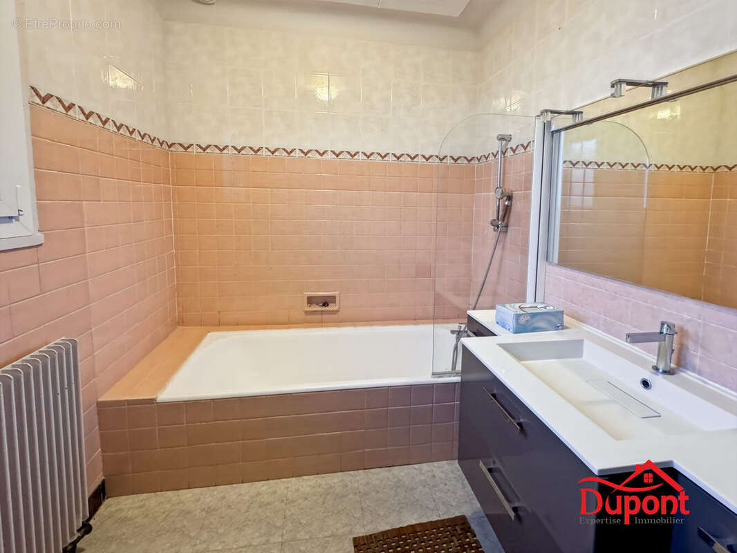 Maison à VILLENAUXE-LA-GRANDE