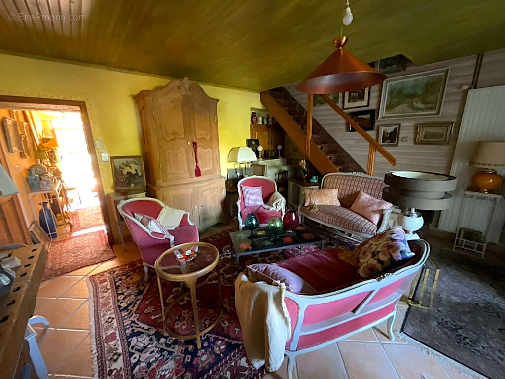 Maison à SAPONCOURT