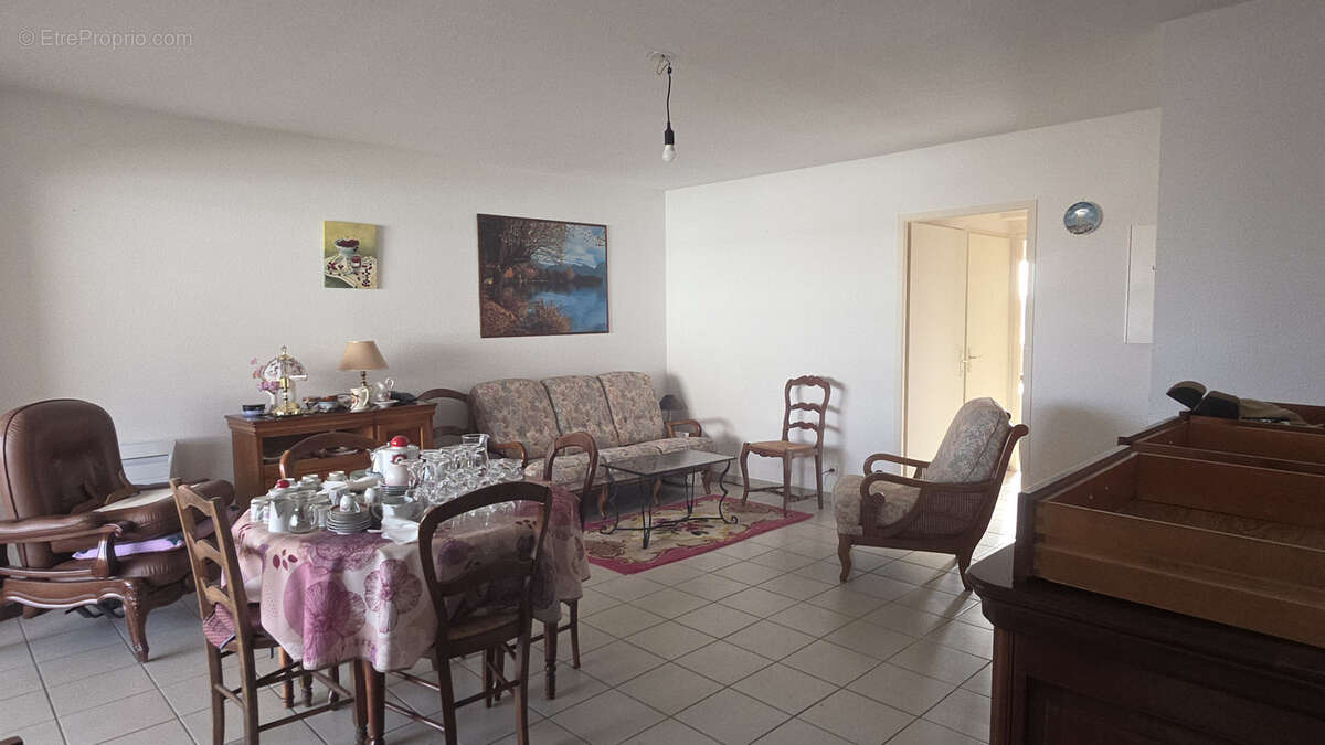Appartement à SAINT-MARTIN-DE-SEIGNANX