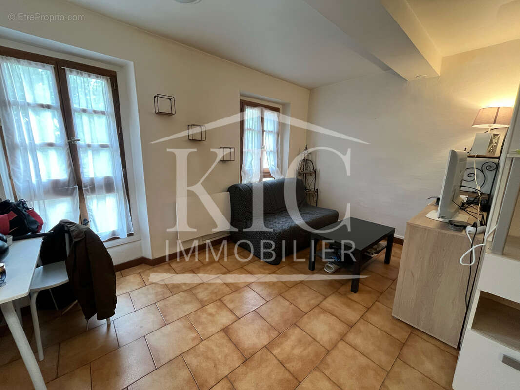 Appartement à CARCASSONNE