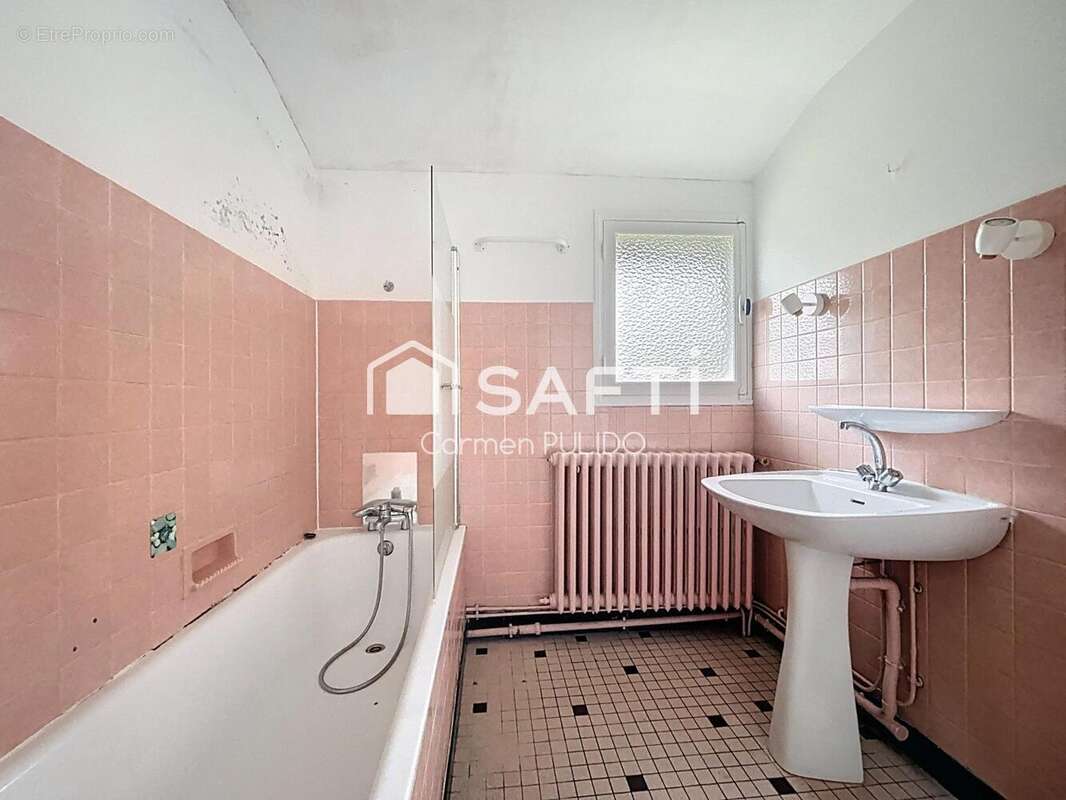 Photo 9 - Maison à CASTILLON-LA-BATAILLE