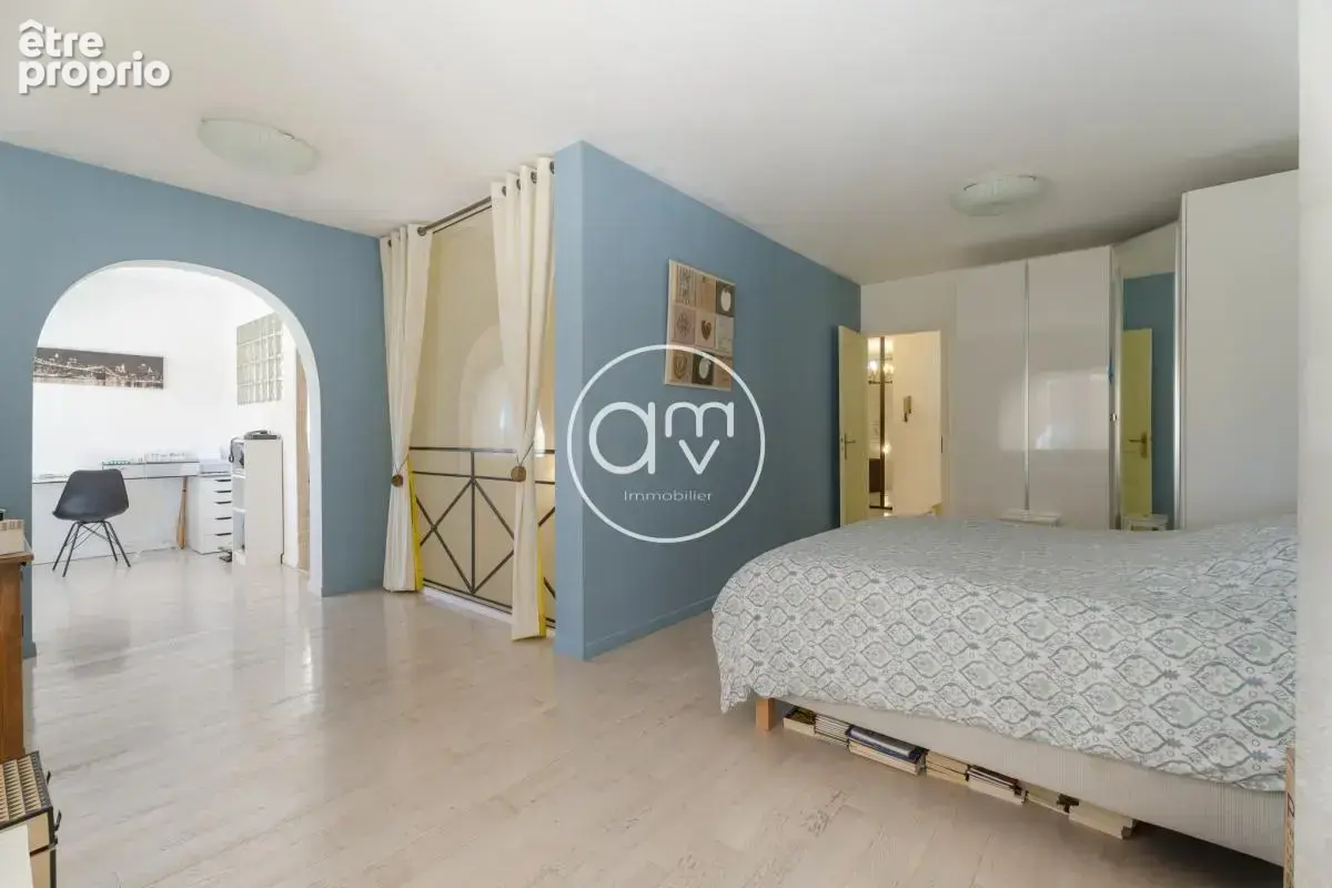 Toulon ouest - appartement maison 196m2 - au calme - garage - photo 12