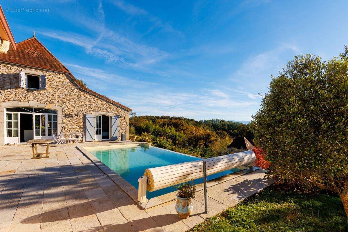 Maison à SALIES-DE-BEARN