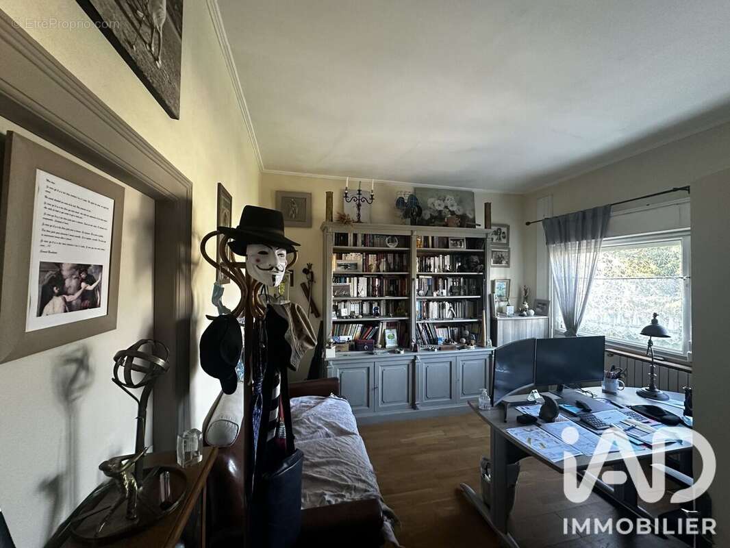 Maison 163 m² à Montendre  - photo 6