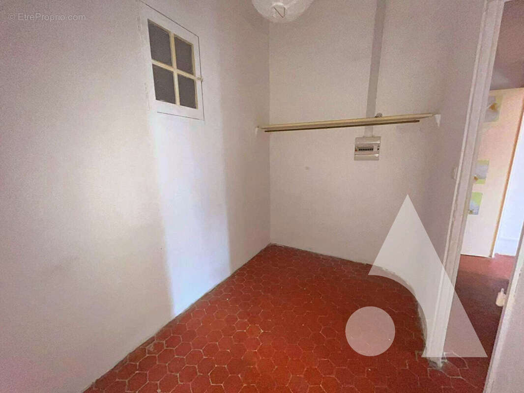 Appartement à SALERNES