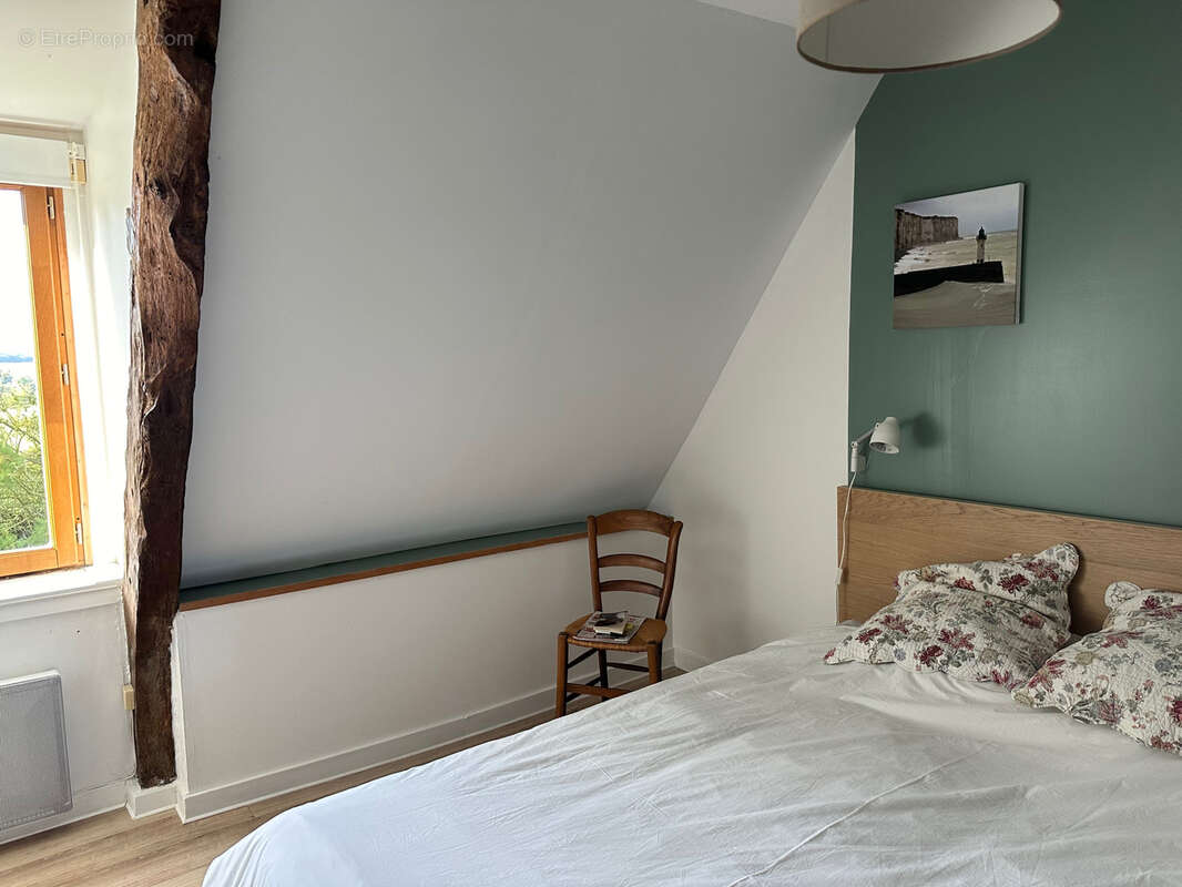 Maison à HENANBIHEN