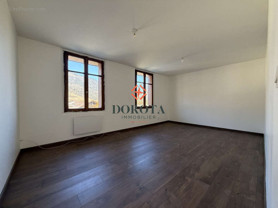 Appartement à SAINT-PIERRE-D'ALLEVARD