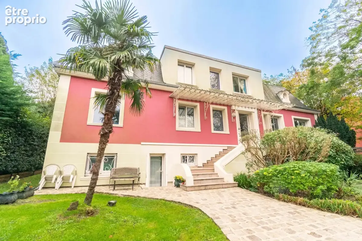 Photo Appartement à Montmorency au prix de 421 000€
